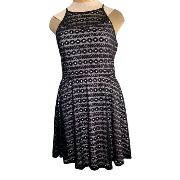 As U Wish Black Lace Dress High Neck Sleeveless Keyhole Back XL New - Picture 1 of 12